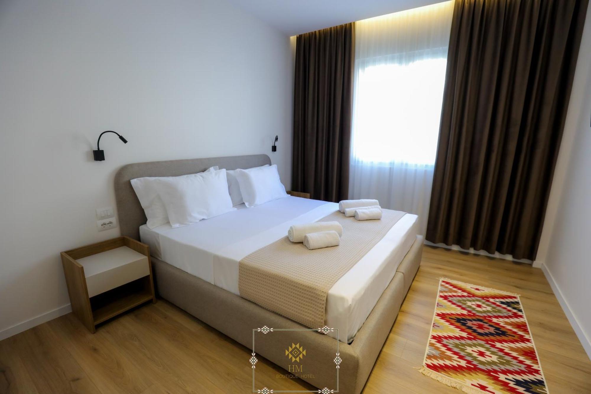 Hm Boutique Hotel Krujë Dış mekan fotoğraf