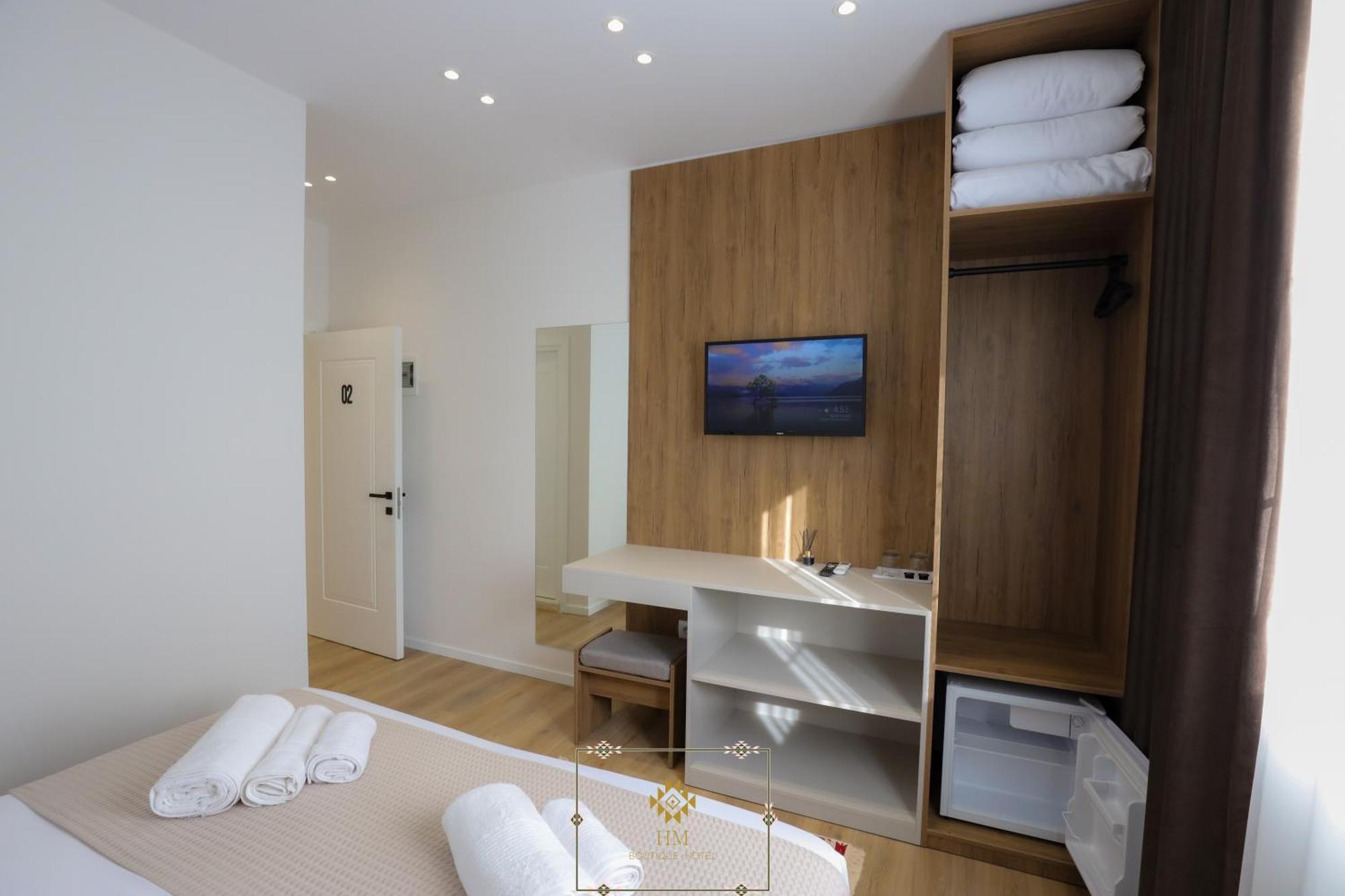 Hm Boutique Hotel Krujë Dış mekan fotoğraf