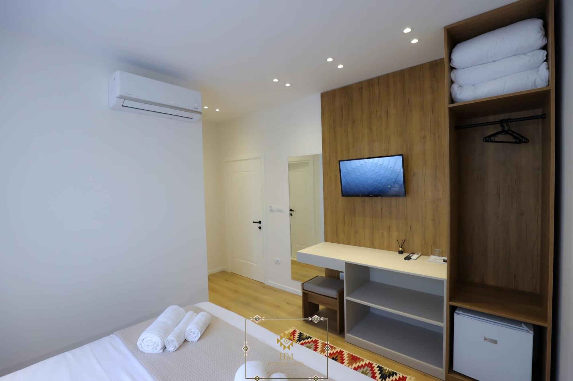 Hm Boutique Hotel Krujë Dış mekan fotoğraf