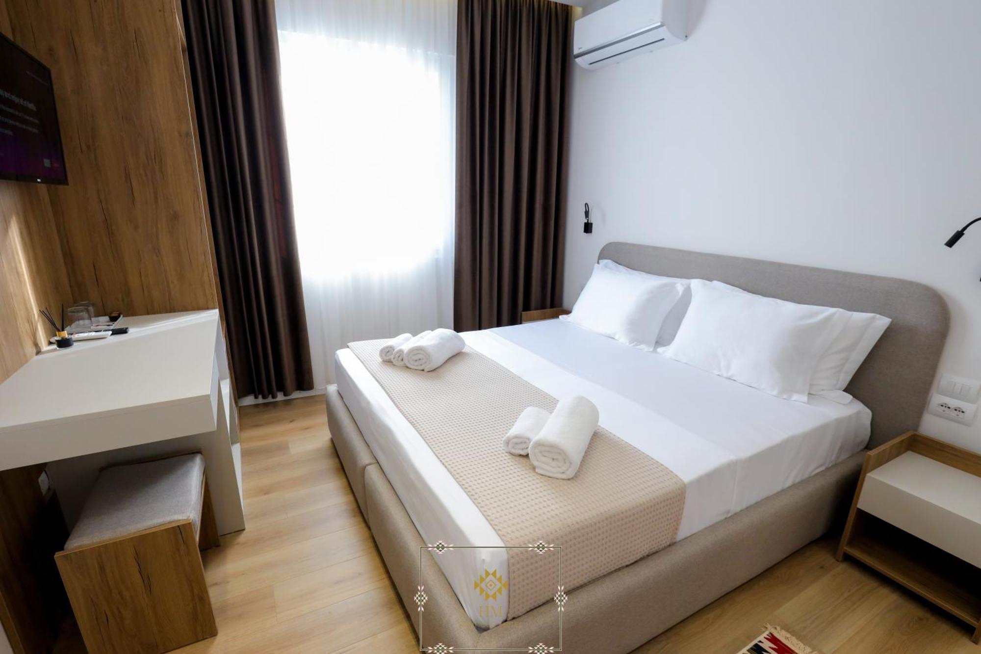 Hm Boutique Hotel Krujë Dış mekan fotoğraf